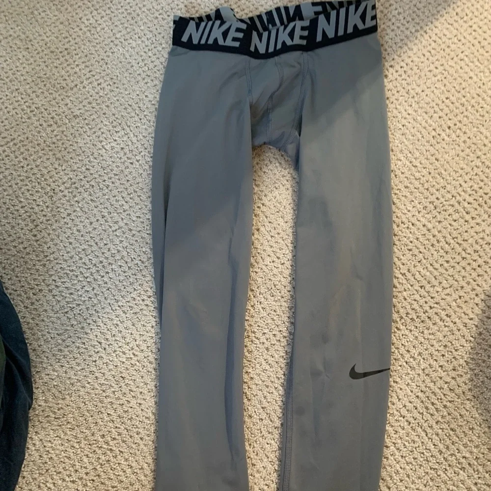 COPY - Gray Nike Compression Tights Spandex Size L